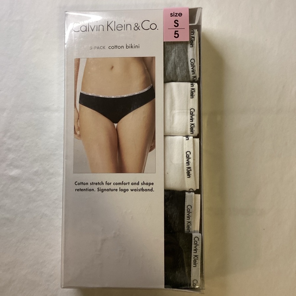 Calvin Klein New in box. Multicolor Cotton 5 Pack Bikini Set Sizes 5/S, 7/L, 8XL